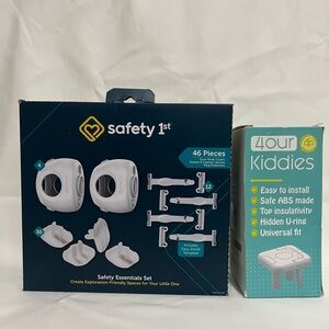 Safety 1st White Safety Essentials Set and outlet covers